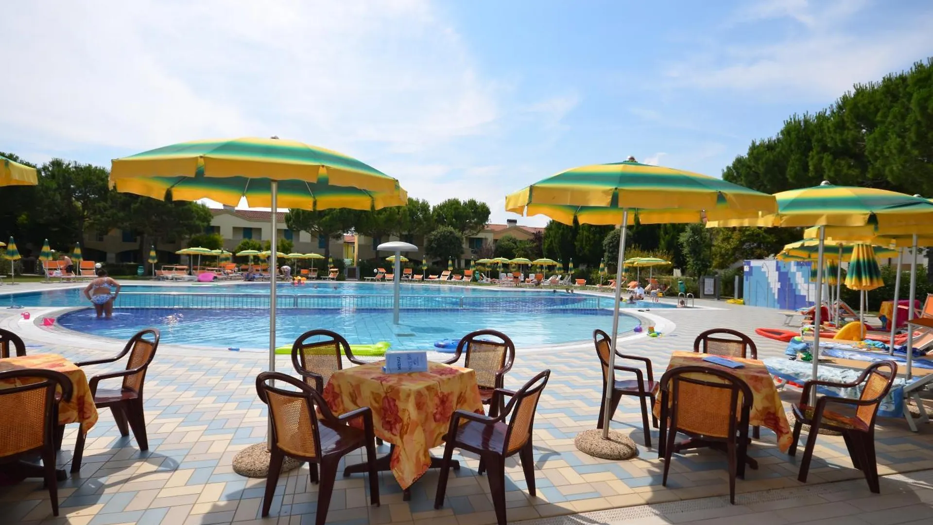 Villaggio Marco Polo Bibione Aparthotel