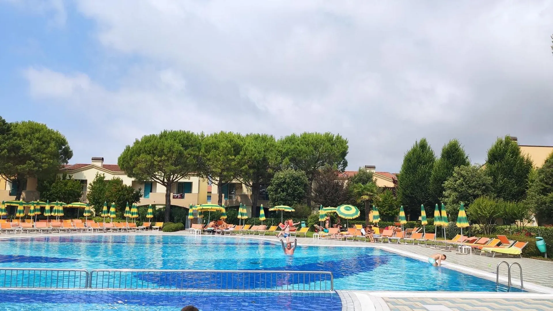 Apartmanhotel Villaggio Marco Polo Bibione